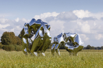 Big Animal II, 263x180x140 cm, Edelstahl- poliert, 2017